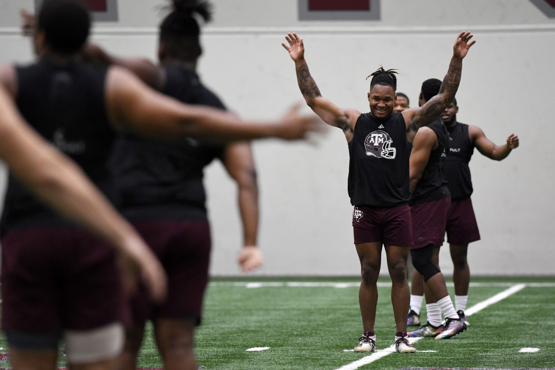 Texas A&M spring football drills